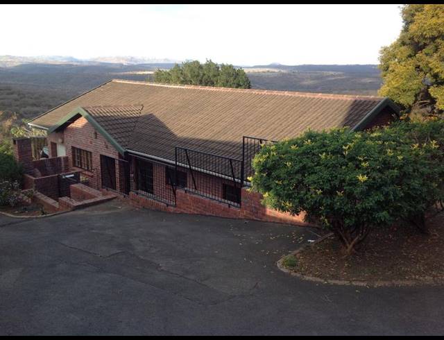 3 BEDROOM SIMPLEX FOR SALE IN PIETERMARITZBURG